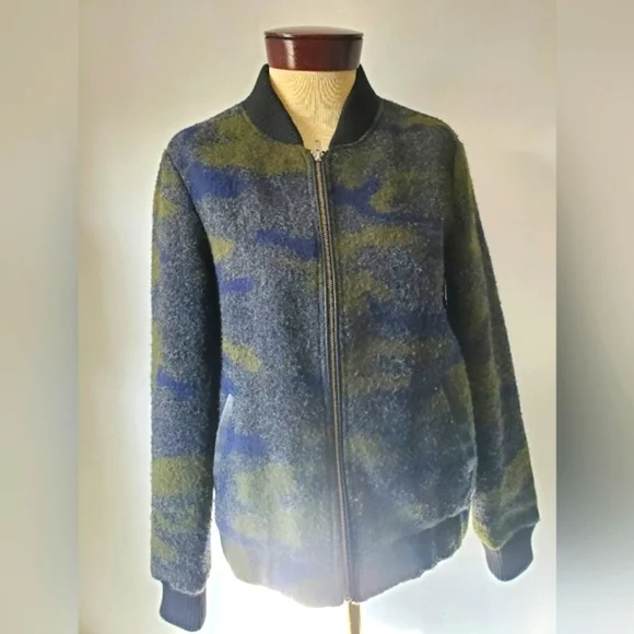 SUPERDRY Evie wool bomber. Size medium - Picture 1 of 15